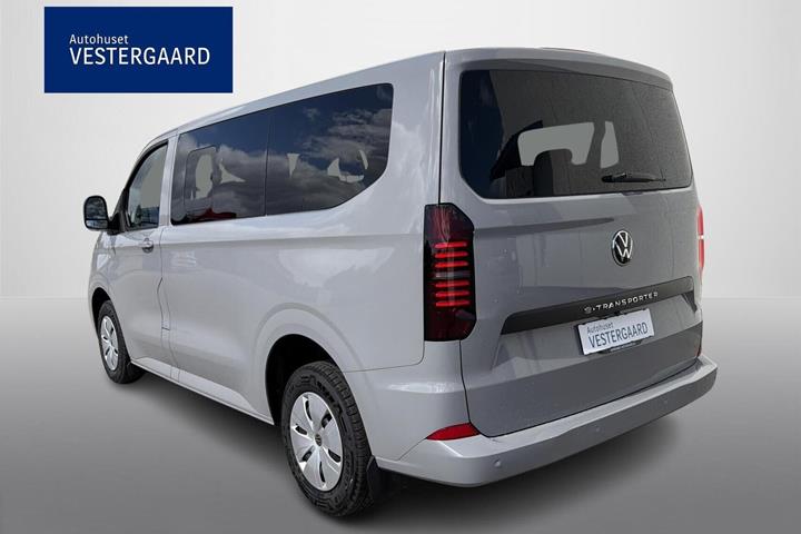 Grå VW e-Transporter fra 2025