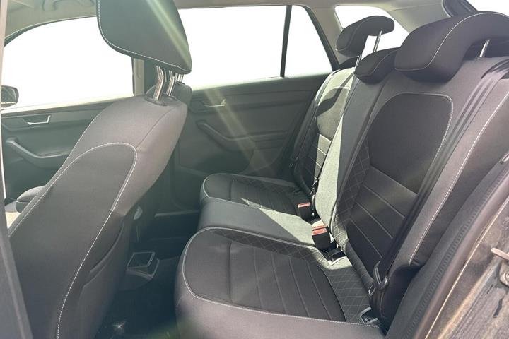 Grå Skoda Fabia fra 2021