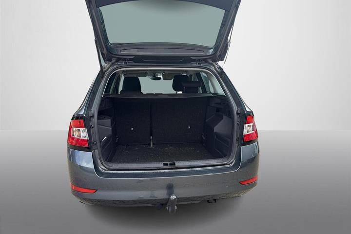 Grå Skoda Fabia fra 2021