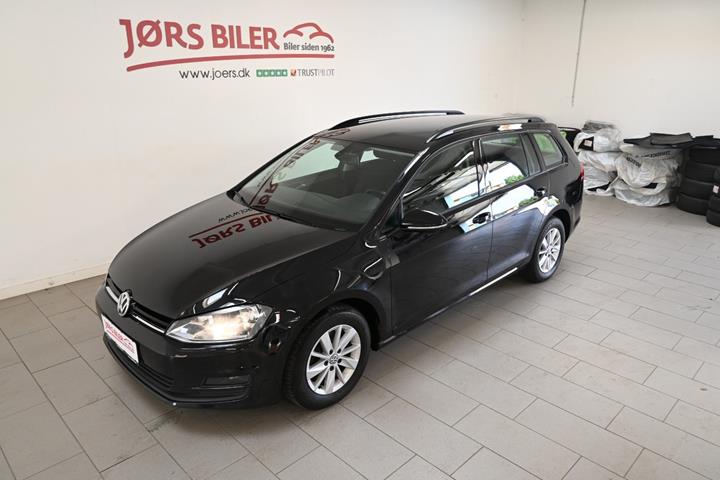 Sort VW Golf VII fra 2014