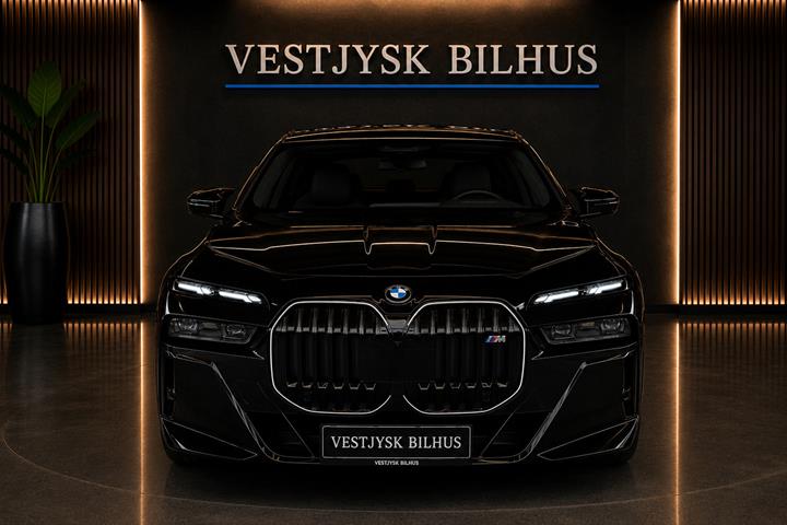 Sort BMW i7 fra 2023