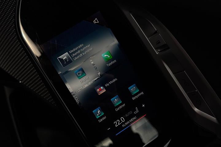 Sort BMW i7 fra 2023