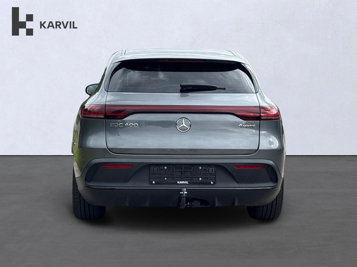 Grå Mercedes EQC400 fra 2020