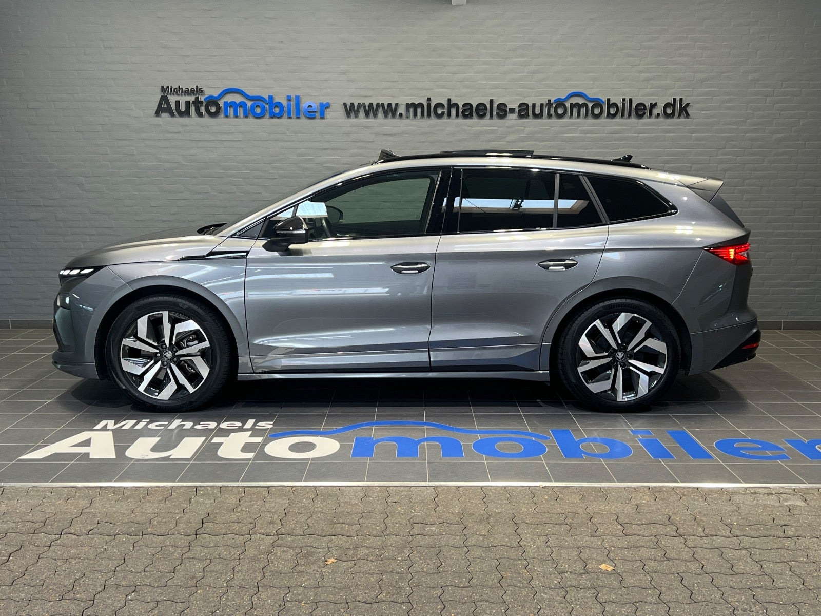Grå Skoda Enyaq fra 2026
