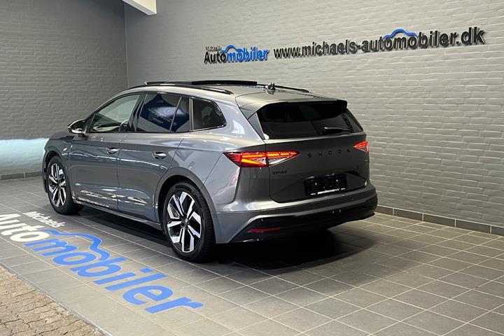 Grå Skoda Enyaq fra 2026