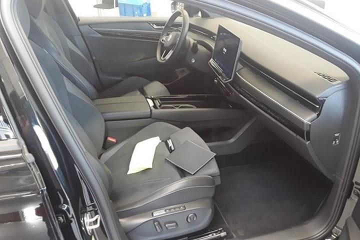 Sort VW ID.7 fra 2025