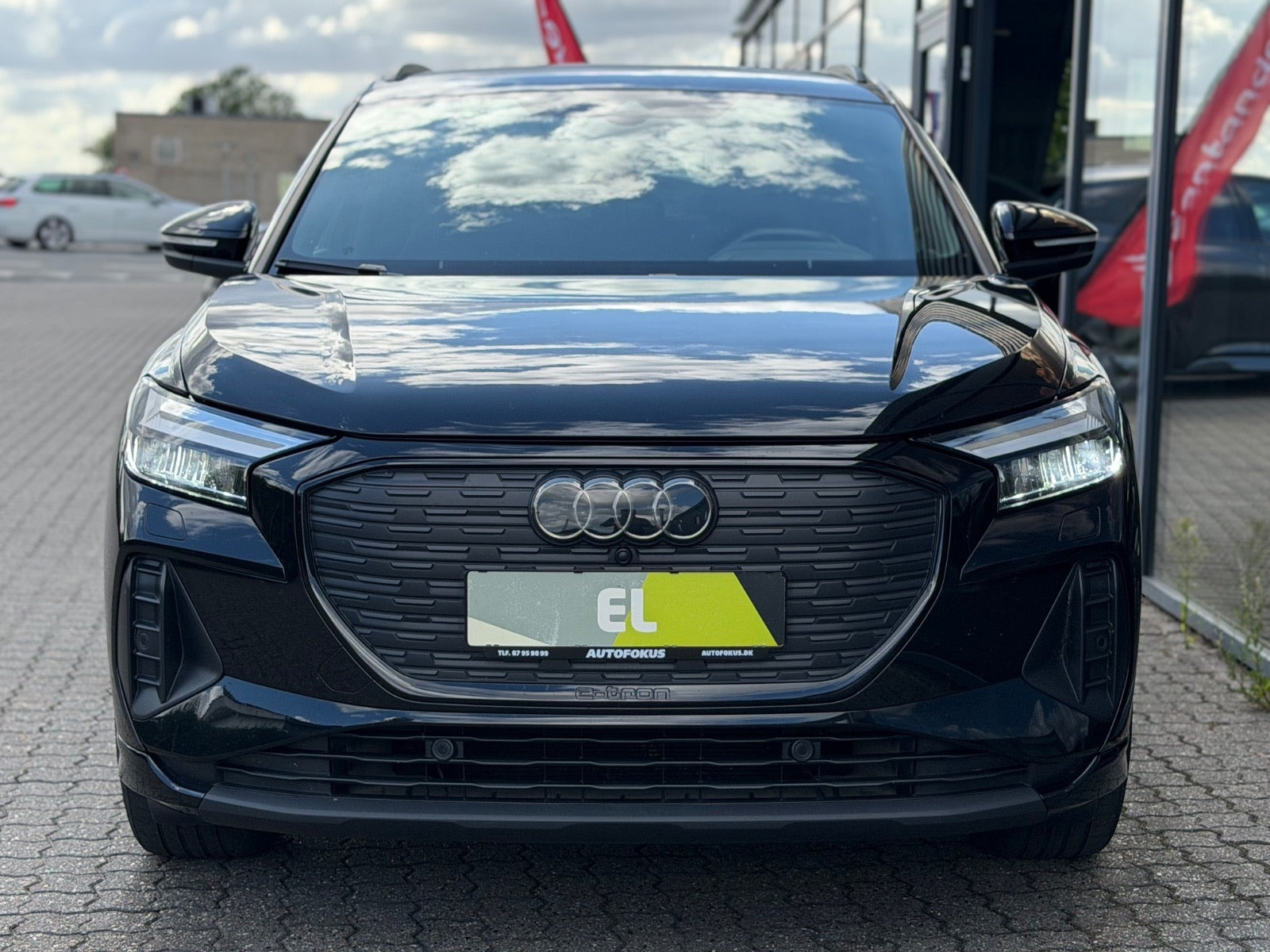 Sort Audi Q4 e-tron fra 2023