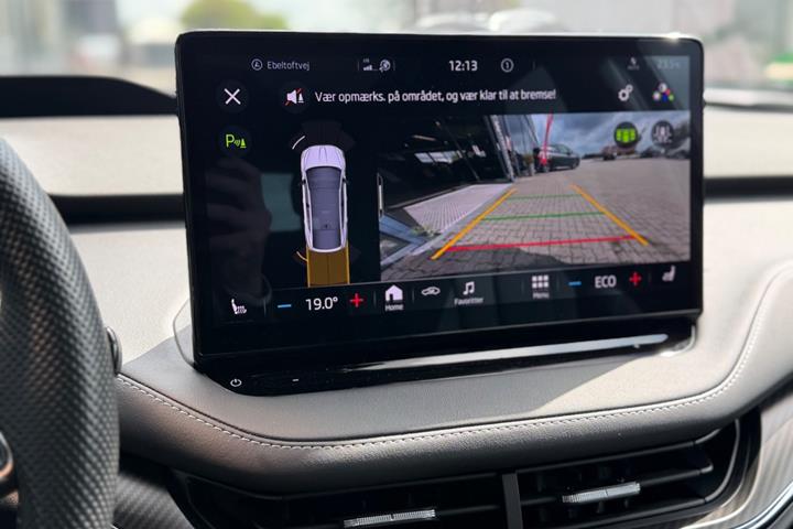 Sort Skoda Enyaq fra 2023