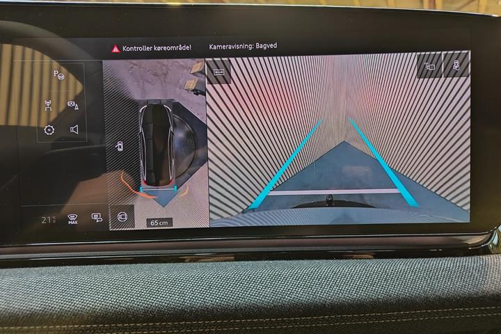 Grå Audi A6 e-tron fra 2025