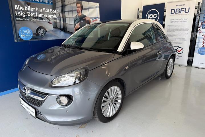 Grå Opel Adam fra 2017 set udefra