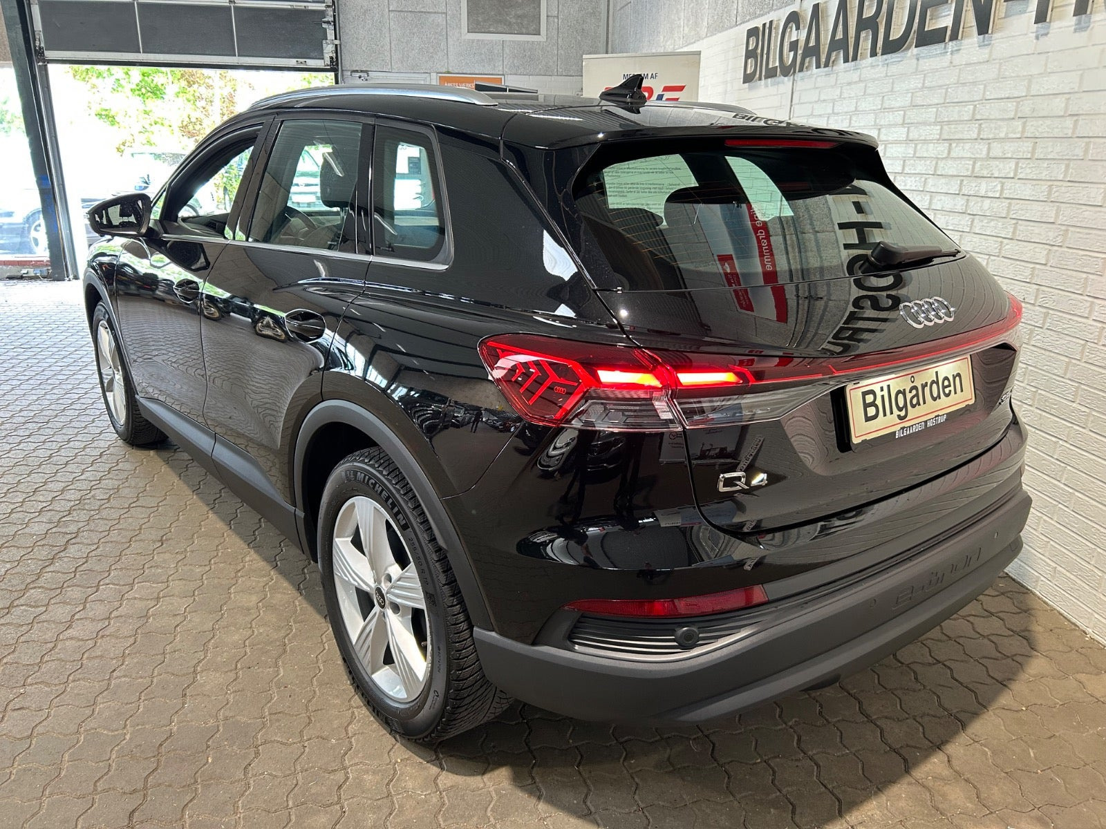 Sort Audi Q4 e-tron fra 2022