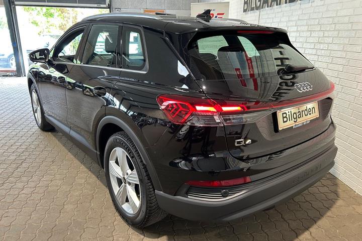 Sort Audi Q4 e-tron fra 2022