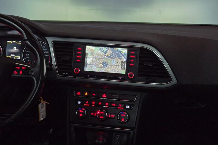 Sort Seat Leon fra 2016