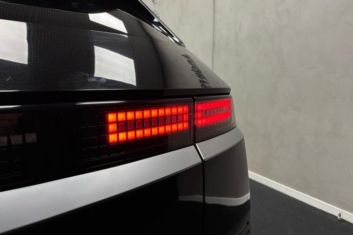 Sort Hyundai Ioniq 5 fra 2022