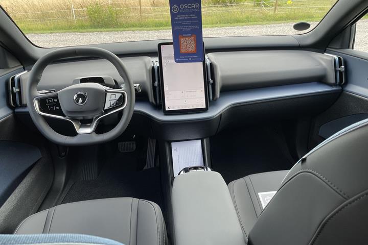 Sort Volvo EX30 fra 2026