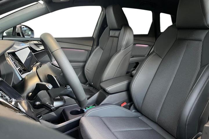 Grå Audi Q4 fra 2026