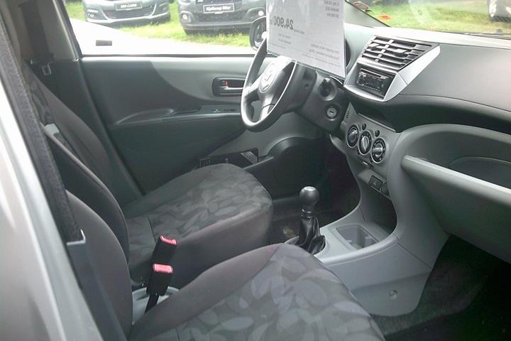 undefined Suzuki Alto fra 2011