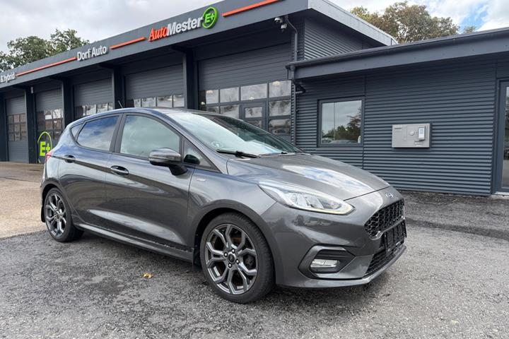 undefined Ford Fiesta fra 2020 set udefra