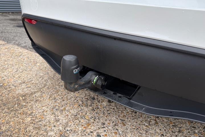 undefined Tesla Model Y fra 2023