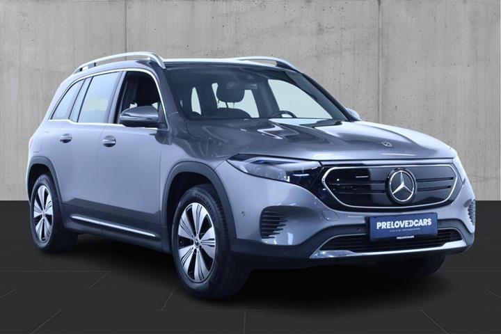 Grå Mercedes EQB250 fra 2023