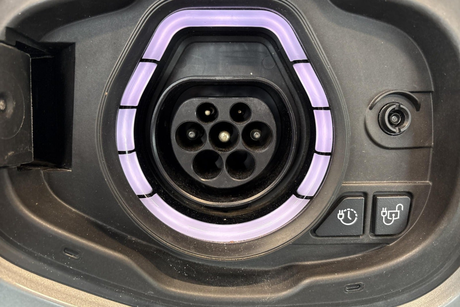 Sølv Ford Kuga fra 2023