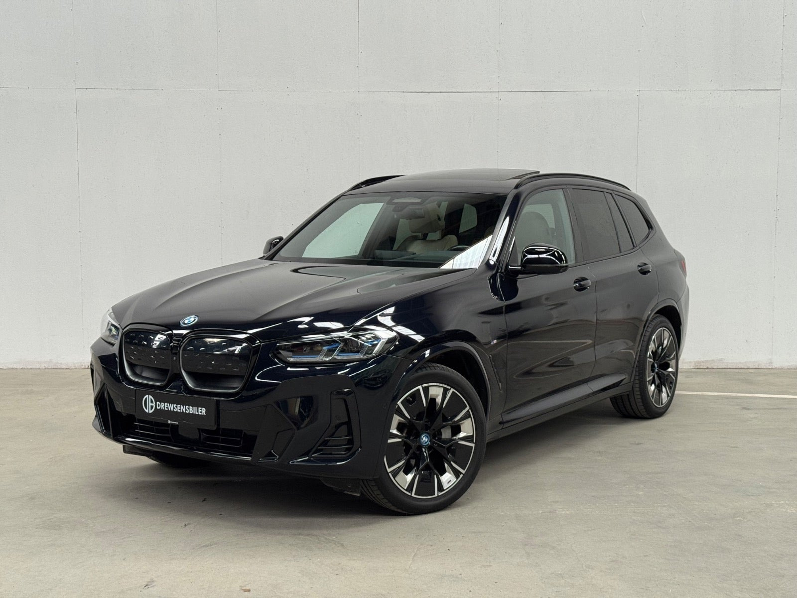 BMW iX3 Charged Plus M-Sport