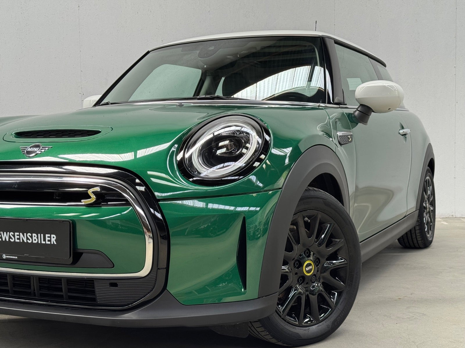 Grøn Mini Cooper SE fra 2022