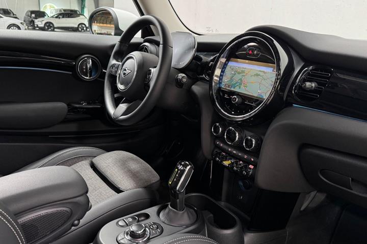 Grøn Mini Cooper SE fra 2022