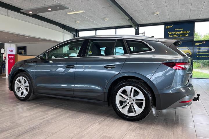 Grå Skoda Enyaq fra 2022