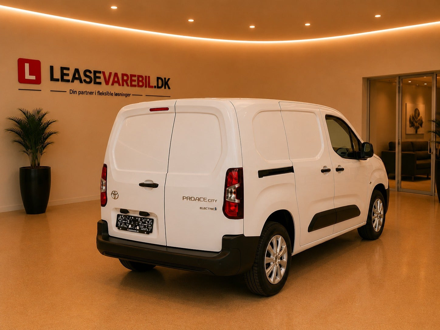 Hvid Toyota ProAce City fra 2025