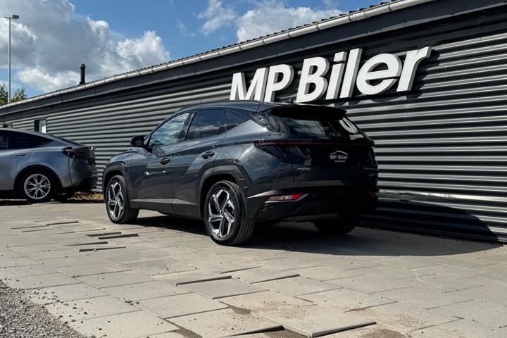 Grå Hyundai Tucson fra 2022