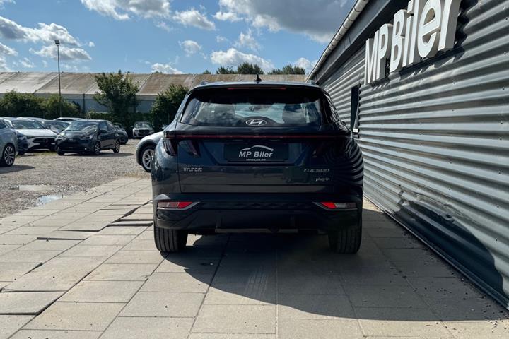 Grå Hyundai Tucson fra 2022