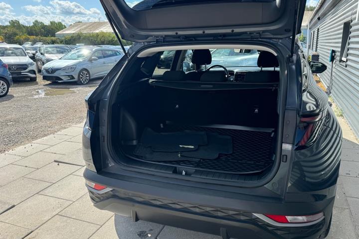 Grå Hyundai Tucson fra 2022