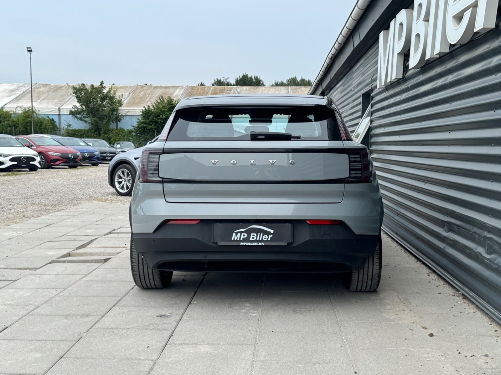 Grå Volvo EX30 fra 2024