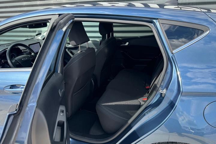Blå Ford Fiesta fra 2022