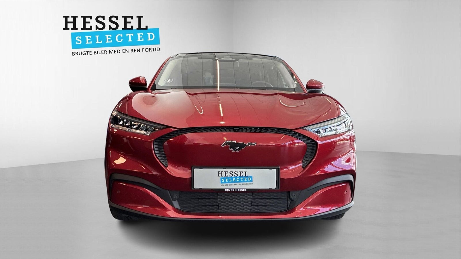 Rød Ford Mustang Mach-E fra 2022