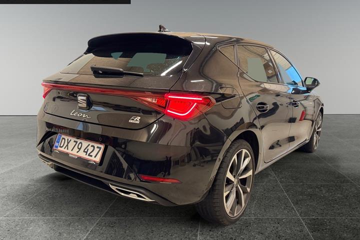 Sort Seat Leon fra 2021