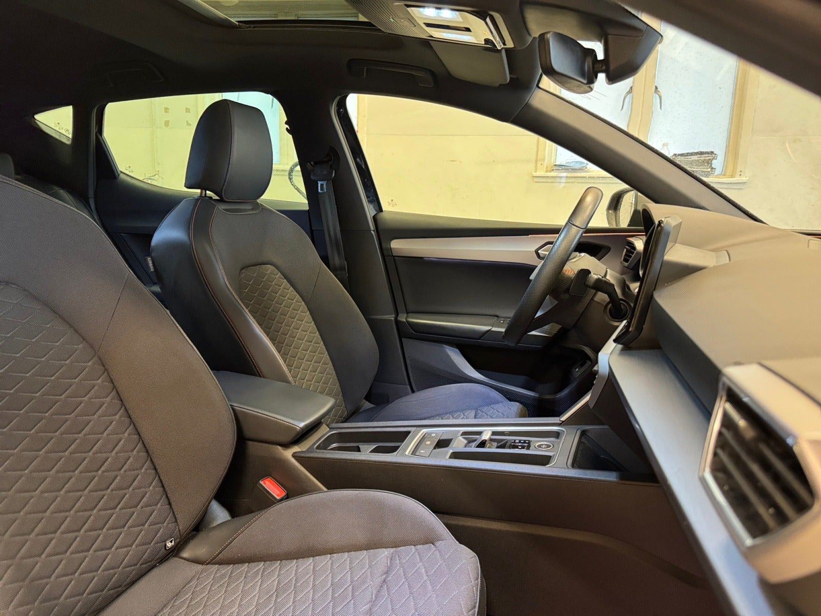 Sort Seat Leon fra 2021
