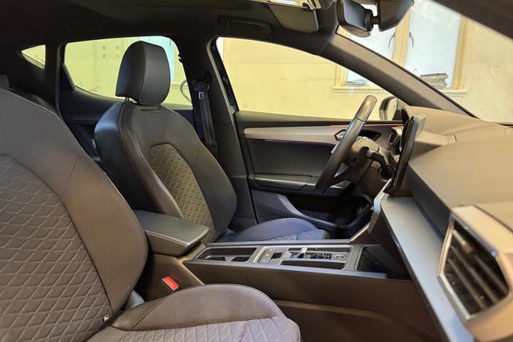 Sort Seat Leon fra 2021