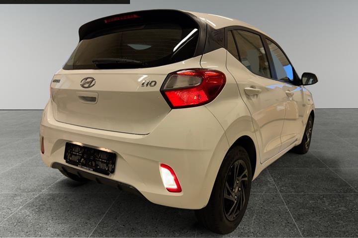 Hvid Hyundai i10 fra 2021