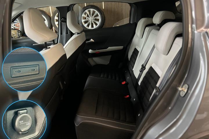 Grå Citroën e-C3 Aircross fra 2025