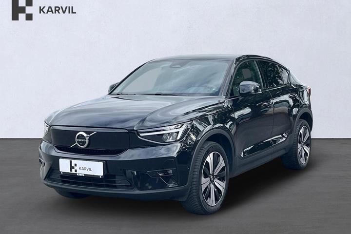 Sort Volvo C40 fra 2023 set udefra