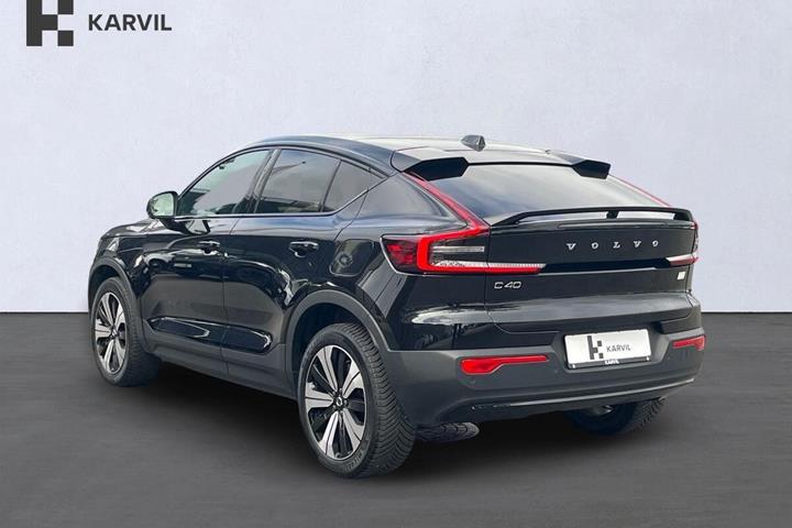 Sort Volvo C40 fra 2023