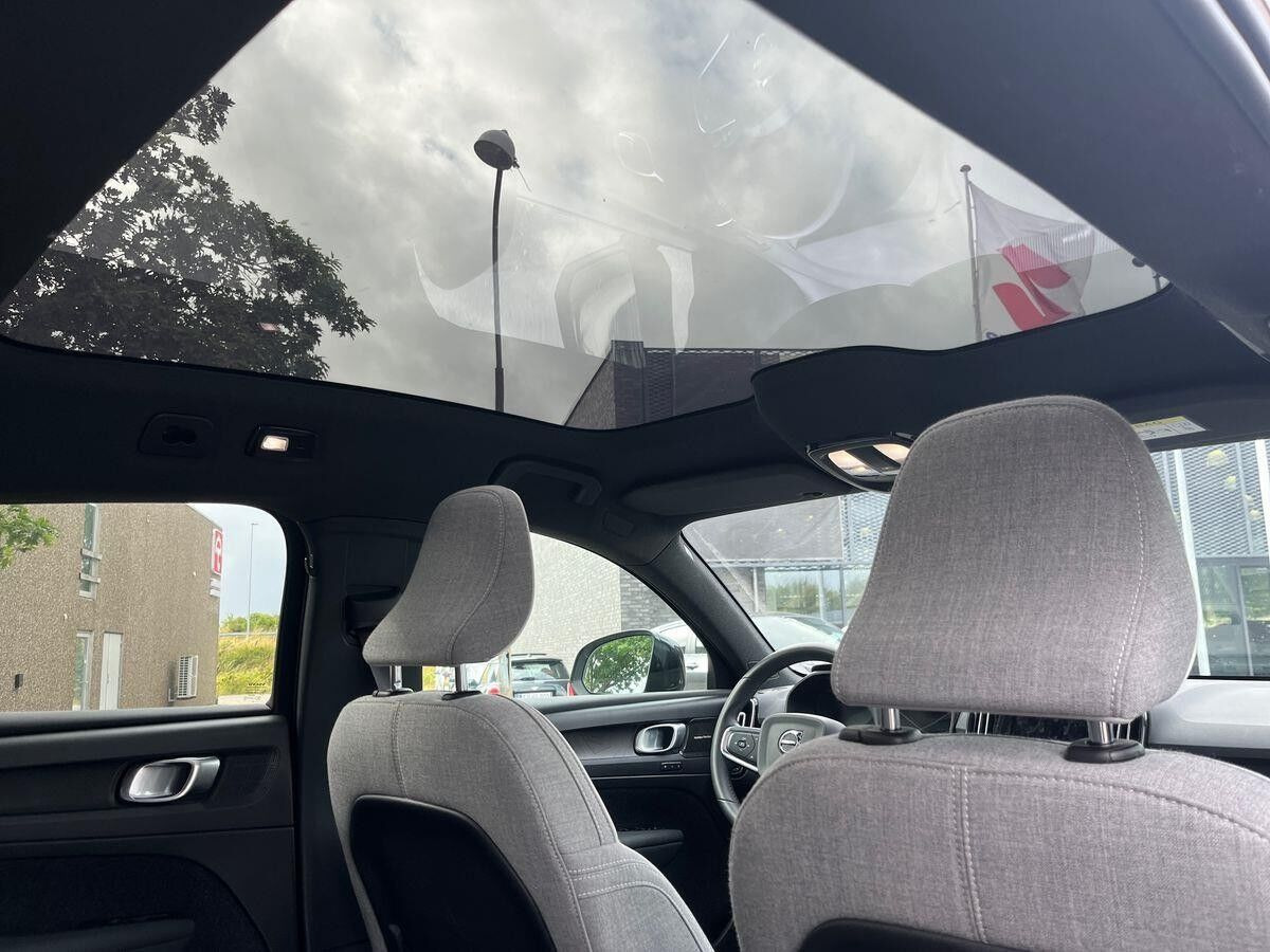 Sort Volvo C40 fra 2023