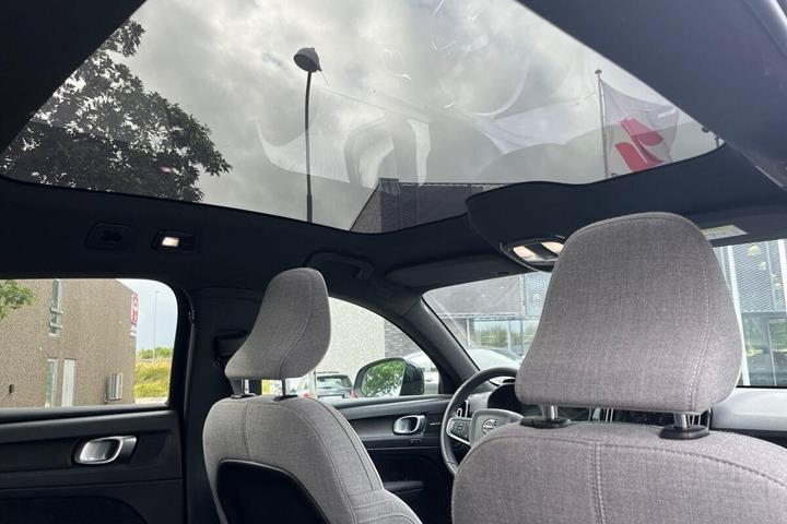 Sort Volvo C40 fra 2023