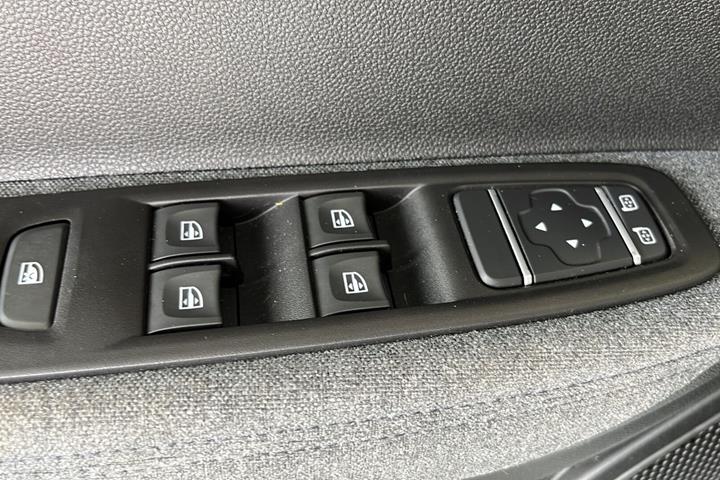 Hvid Renault Zoe fra 2022