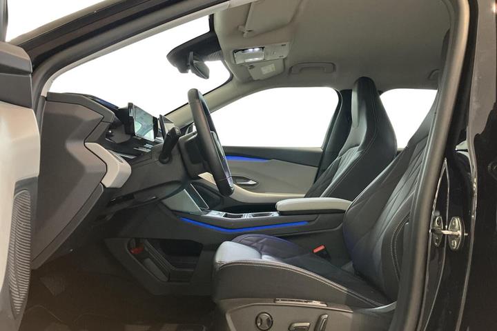 Sort Ford Explorer fra 2025