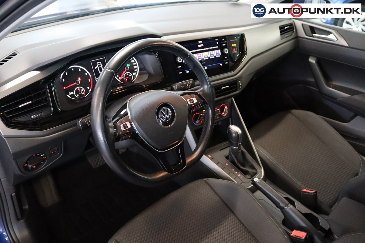 Blå VW Polo fra 2019