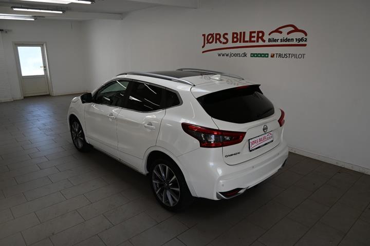Hvid Nissan Qashqai fra 2019