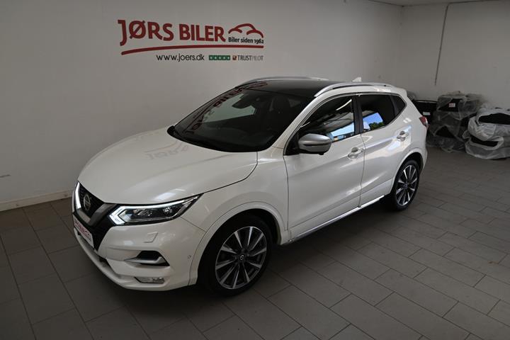Hvid Nissan Qashqai fra 2019